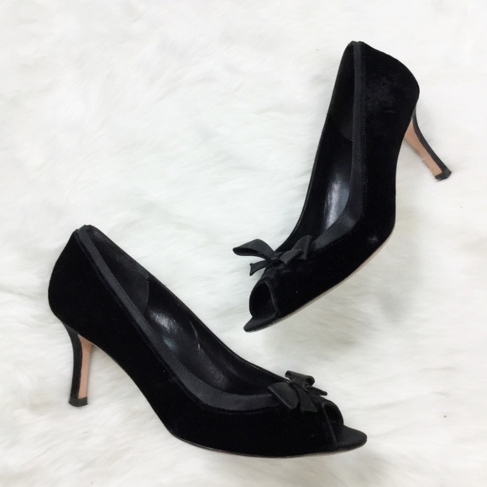 Ann Taylor Velvet Peeptoe Bow Heels Black 7.5